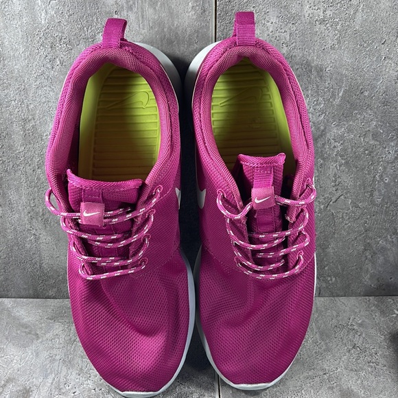 Nike Women’s Roshe Run Running Shoes Size 9.5 - Picture 7 of 8
